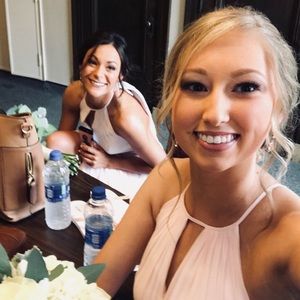 Meet your Posher, Kelsey